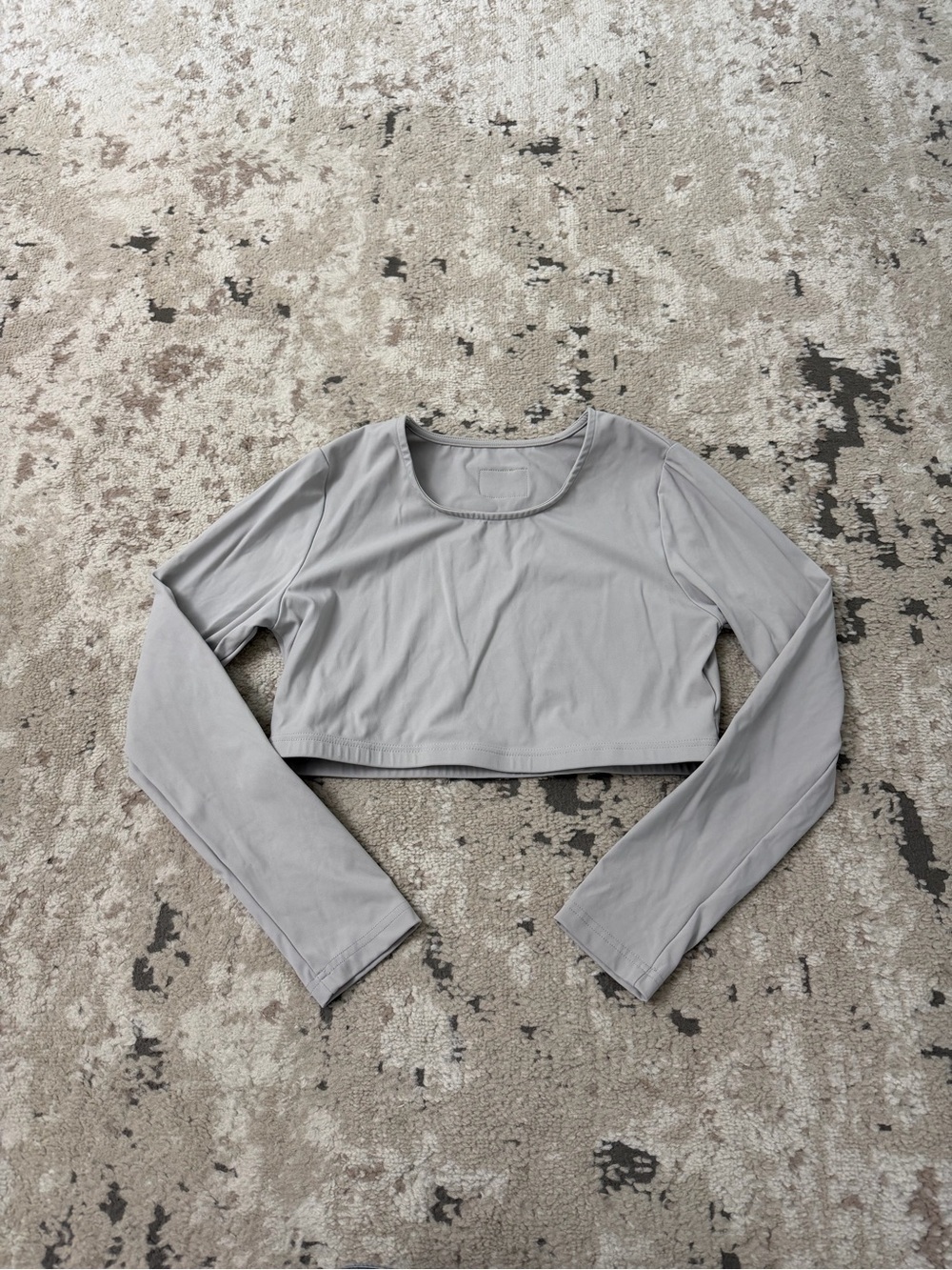 Daily Drills Go! Cropped Long Sleeve Top Size XL in Light Grey